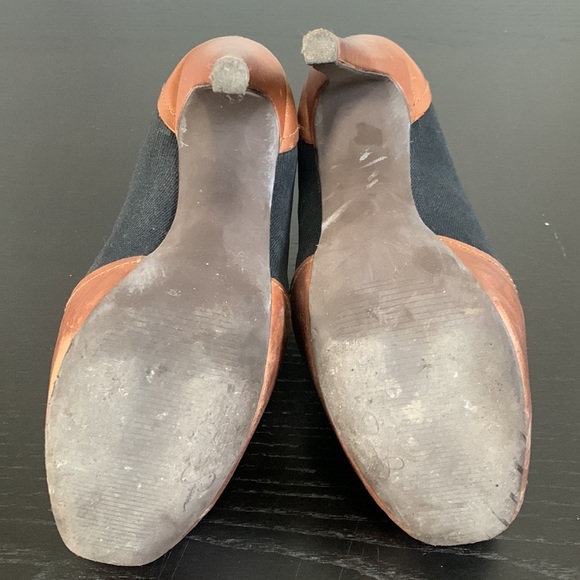 JESSICA SIMPSON distressed leather ankle bootie - Picture 5 of 16